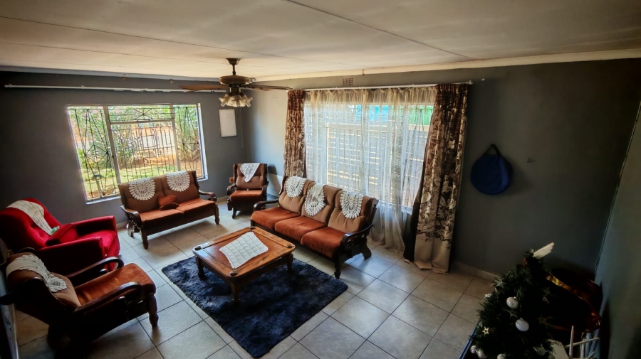 3 Bedroom Property for Sale in Heidedal Free State
